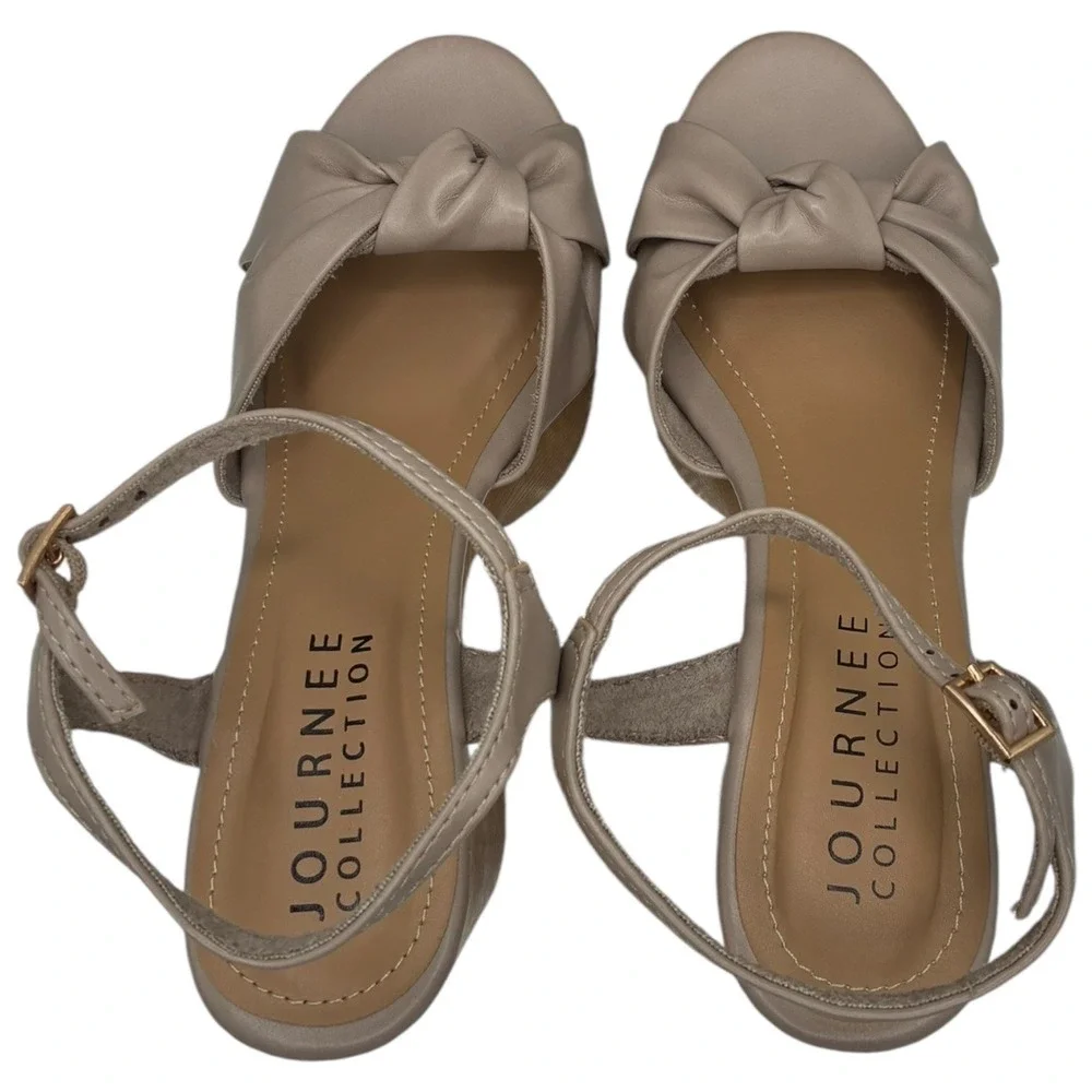 Journee Collection Lorrica Taupe Bow Platform Heels 4.75